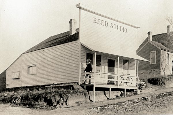 ROLAND REED STUDIO, 1900